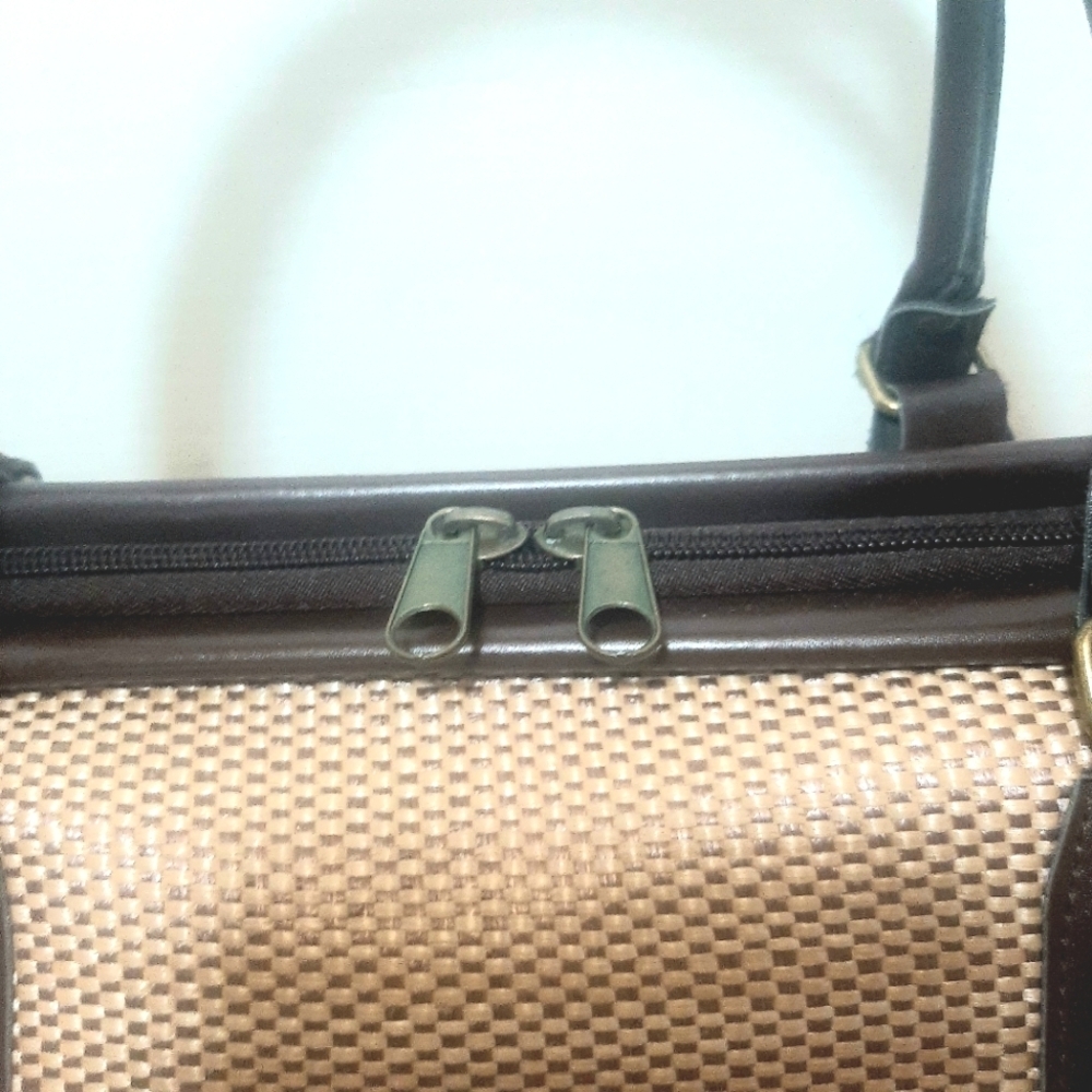 Elegant Tan Nylon Weave with Chocolate Brown Faux Leather Travel/Duffle Baf - Picture 3 of 9